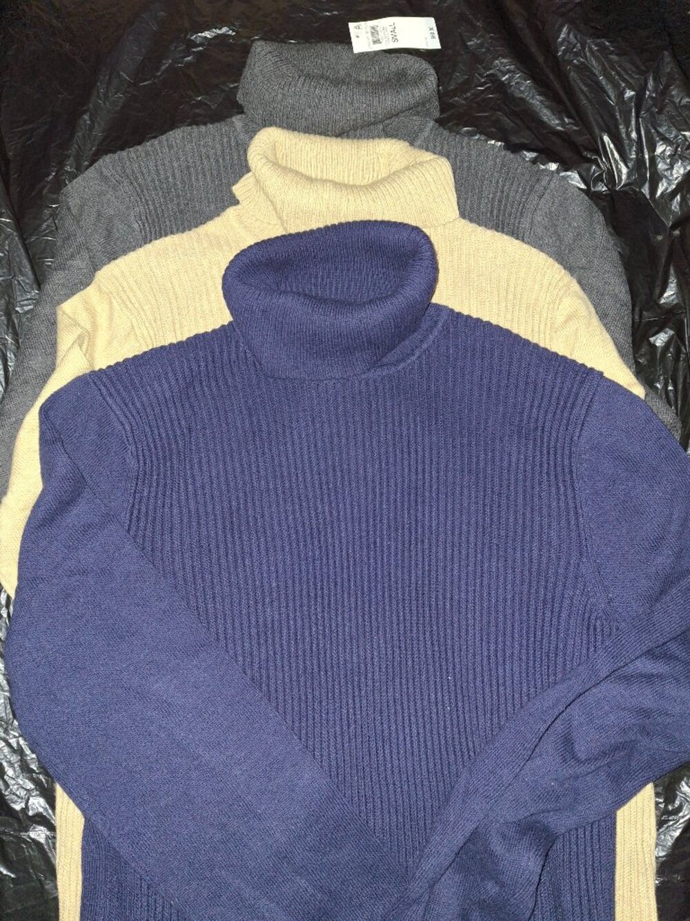 3 Pk. Club Room Turtleneck Sweaters Mens Small